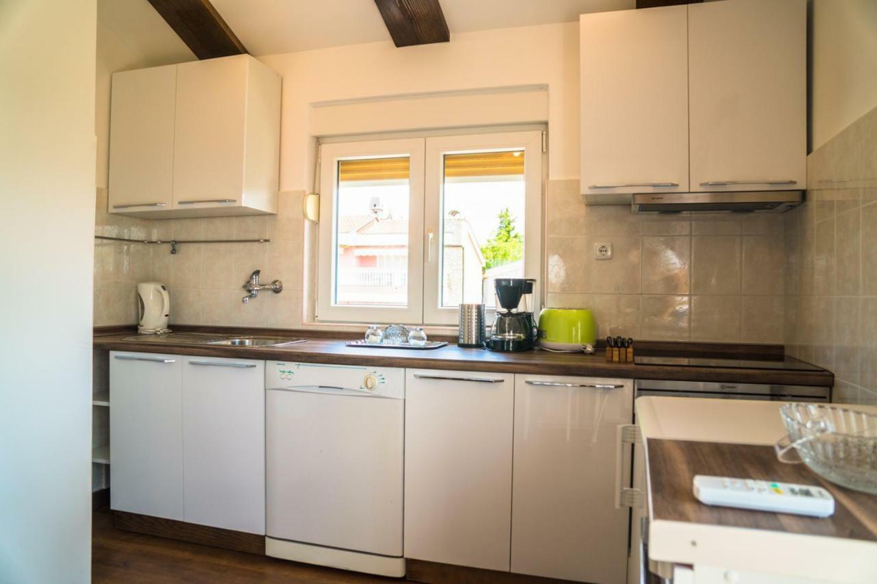 Anikol Apartments Selce Zewnętrze zdjęcie